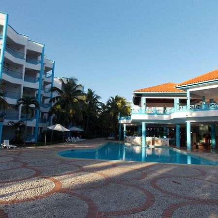 Hotel Costa Larimar Barahona エクステリア 写真